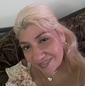 Meet your Posher, Mirtha